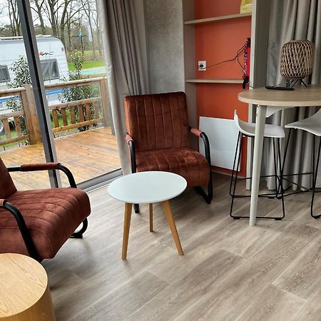 Camping De Vinkenkamp Lieren Экстерьер фото