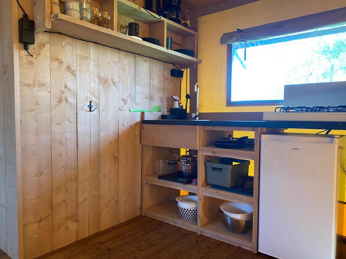Camping De Vinkenkamp Lieren Экстерьер фото