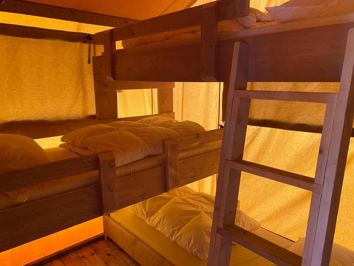 Camping De Vinkenkamp Lieren Экстерьер фото