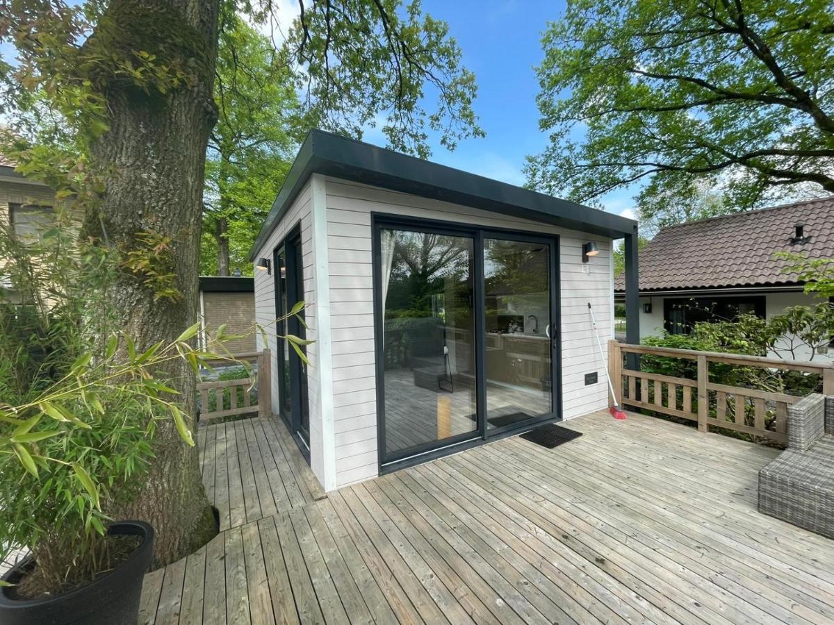 Camping De Vinkenkamp Lieren Экстерьер фото